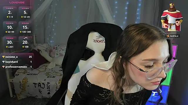 kaisajenner online show from 14, 3, 2025