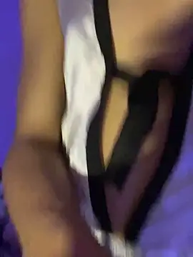 allicemackenzie online show from 30, 11, 2025