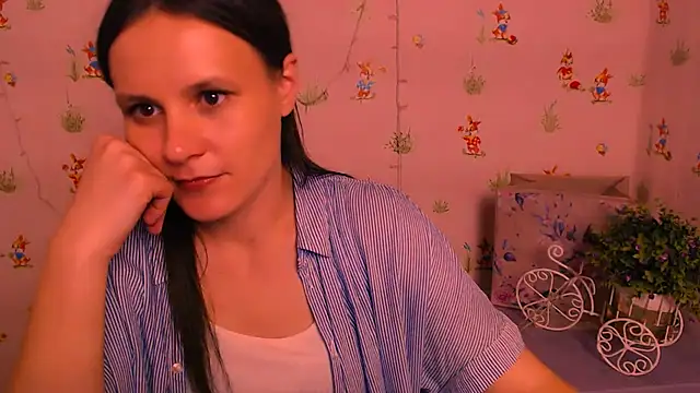 Snapshot of ValeriaHeart_ chatting on 6, 2, 2025 ValeriaHeart online show from 6, 2, 2025