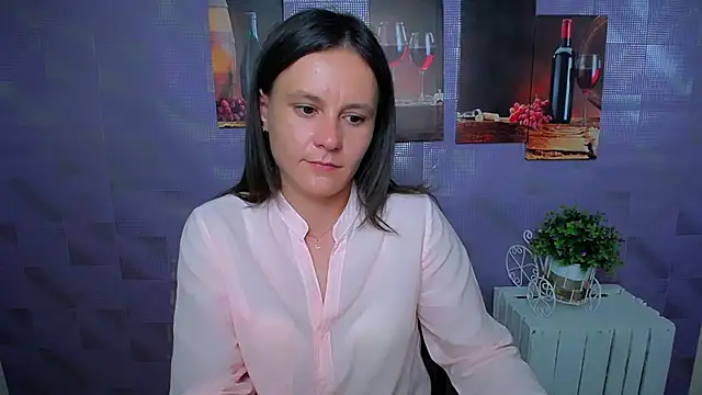 Snapshot of ValeriaHeart_ chatting on 11, 9, 2025 ValeriaHeart online show from 11, 9, 2025