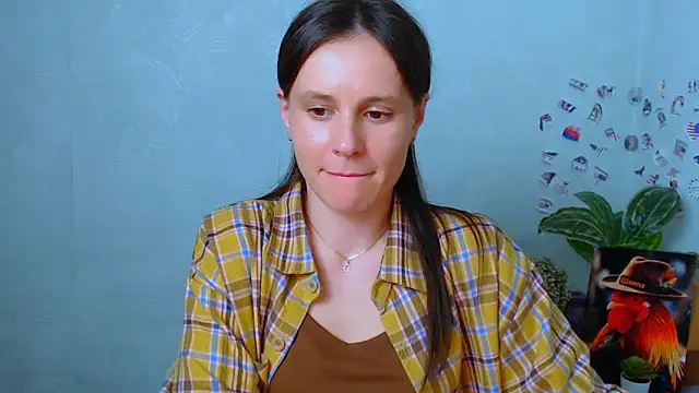 ValeriaHeart  online show from 17, 4, 2026