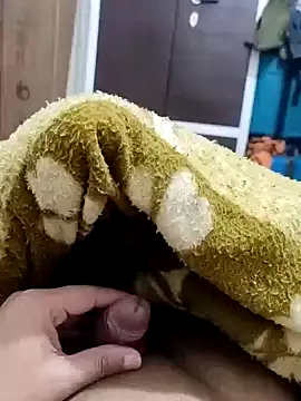 Hot funky boy online show from 2, 2, 2025