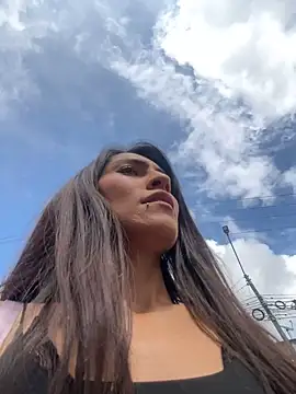 Sofiadelacruz online show from 1, 3, 2025