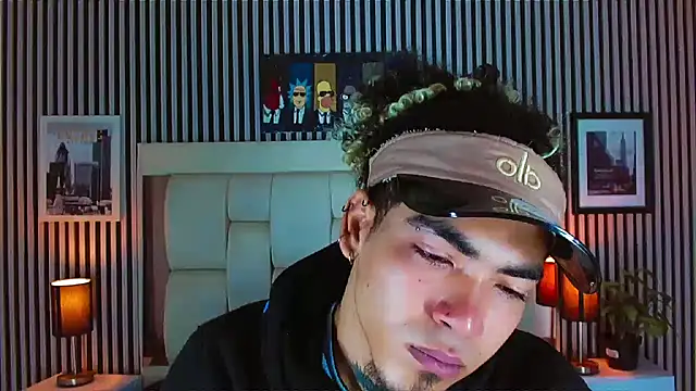 Snapshot of LihanJor_23 chatting on 2, 11, 2025 LihanJor 23 online show from 2, 11, 2025