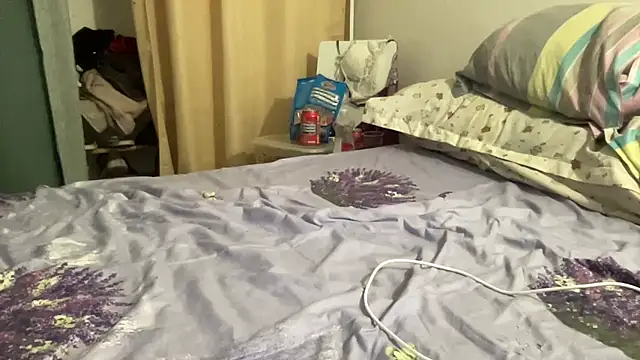 shineofcrazy online show from 12, 9, 2025