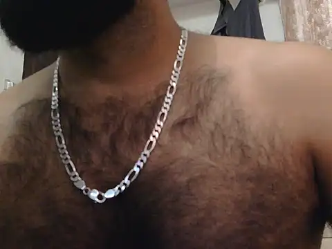 Snapshot of indianhairybull chatting on 4, 7, 2026 indianhairybull online show from 4, 7, 2026