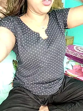 monekhan123 online show from 2, 12, 2025