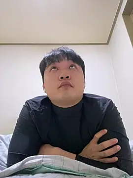 Snapshot of offwhite777 chatting on 31, 1, 2025 offwhite777 online show from 31, 1, 2025