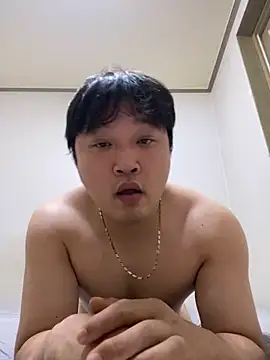 Snapshot of offwhite777 chatting on 15, 2, 2025 offwhite777 online show from 15, 2, 2025