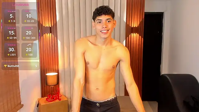 Snapshot of Justin_mack chatting on 13, 2, 2025 Justin mack online show from 13, 2, 2025