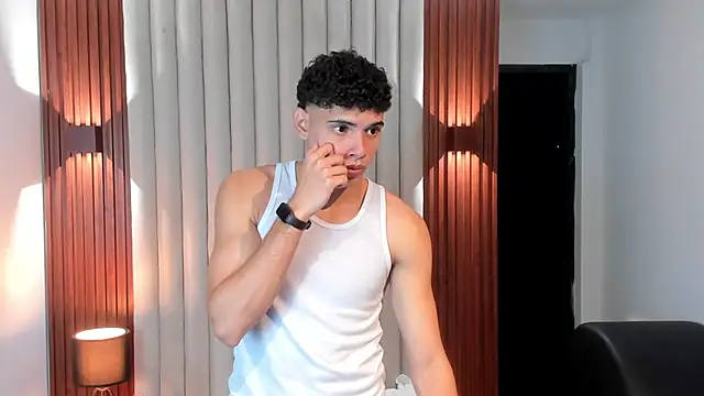 Snapshot of Justin_mack chatting on 15, 2, 2025 Justin mack online show from 15, 2, 2025