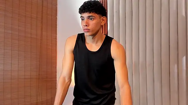 Snapshot of Justin_mack chatting on 27, 2, 2025 Justin mack online show from 27, 2, 2025