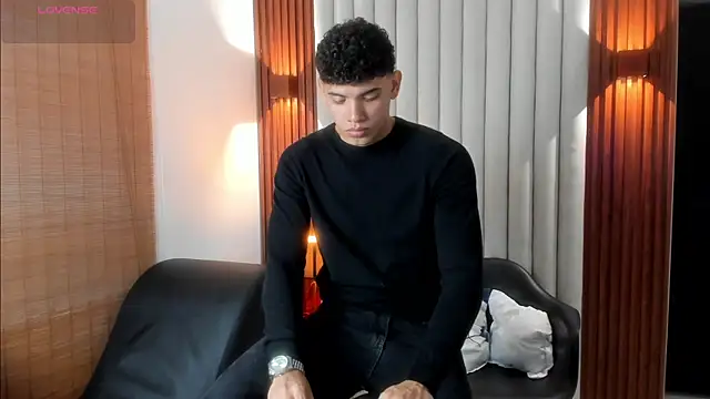 Snapshot of Justin_mack chatting on 25, 9, 2025 Justin mack online show from 25, 9, 2025