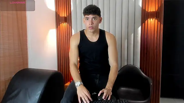 Snapshot of Justin_mack chatting on 30, 9, 2025 Justin mack online show from 30, 9, 2025