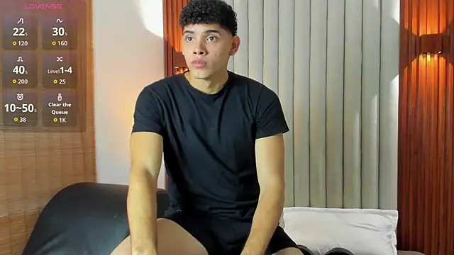 Snapshot of Justin_mack chatting on 21, 10, 2025 Justin mack online show from 21, 10, 2025