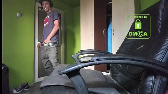 BigCumShoot online show from 28, 9, 2025