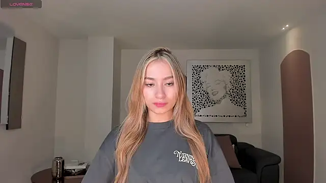 AmaiaHaywood online show from 11, 1, 2026