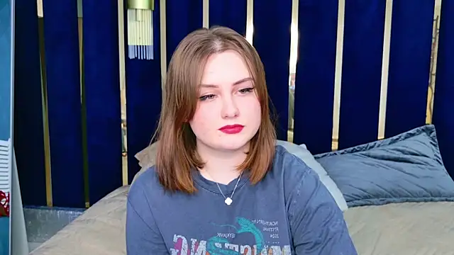 Snapshot of Kendra_Parlow chatting on 8, 2, 2025 Kendra Parlow online show from 8, 2, 2025