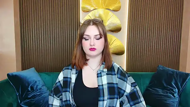 Snapshot of Kendra_Parlow chatting on 7, 3, 2025 Kendra Parlow online show from 7, 3, 2025