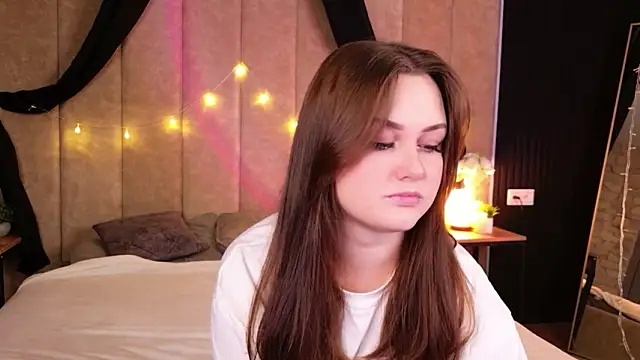 Snapshot of Kendra_Parlow chatting on 9, 11, 2025 Kendra Parlow online show from 9, 11, 2025