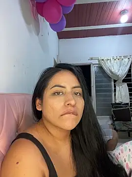 Snapshot of lamaravilla_08 chatting on 6, 2, 2025 lamaravilla 08 online show from 6, 2, 2025