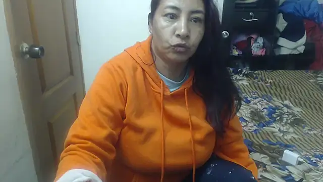 Snapshot of Siblleyx chatting on 3, 2, 2026 Siblleyx online show from 3, 2, 2026