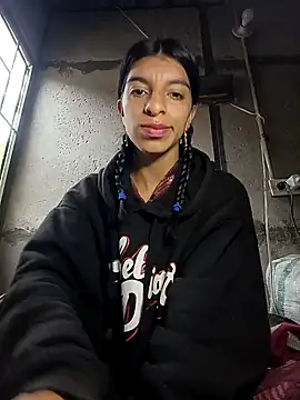 Snapshot of Ariell_Kieran chatting on 9, 2, 2025 Ariell Kieran online show from 9, 2, 2025