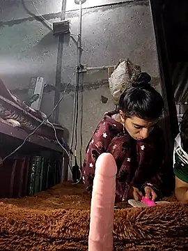 Snapshot of Ariell_Kieran chatting on 24, 2, 2025 Ariell Kieran online show from 24, 2, 2025