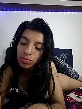 Snapshot of Ariell_Kieran chatting on 2, 3, 2025 Ariell Kieran online show from 2, 3, 2025