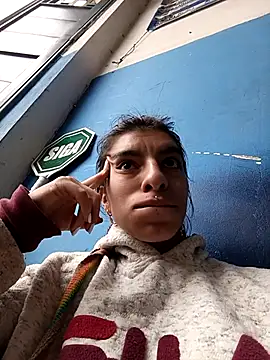 Snapshot of Ariell_Kieran chatting on 2, 3, 2025 Ariell Kieran online show from 2, 3, 2025