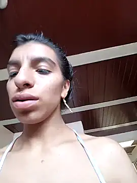 Snapshot of Ariell_Kieran chatting on 3, 3, 2025 Ariell Kieran online show from 3, 3, 2025