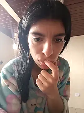 Snapshot of Ariell_Kieran chatting on 12, 3, 2025 Ariell Kieran online show from 12, 3, 2025