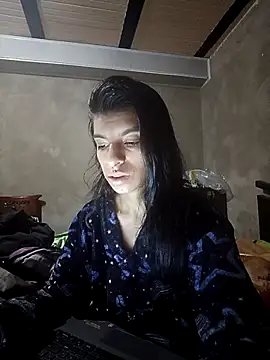 Snapshot of Ariell_Kieran chatting on 11, 10, 2025 Ariell Kieran online show from 11, 10, 2025