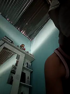 Snapshot of Ariell_Kieran chatting on 22, 10, 2025 Ariell Kieran online show from 22, 10, 2025