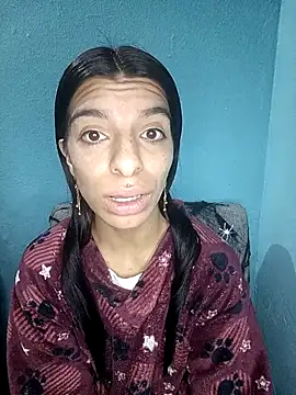 Snapshot of Ariell_Kieran chatting on 31, 10, 2025 Ariell Kieran online show from 31, 10, 2025