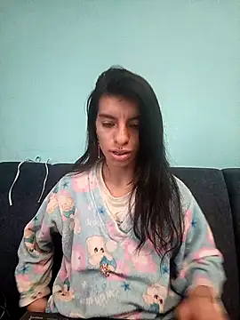 Snapshot of Ariell_Kieran chatting on 21, 11, 2025 Ariell Kieran online show from 21, 11, 2025