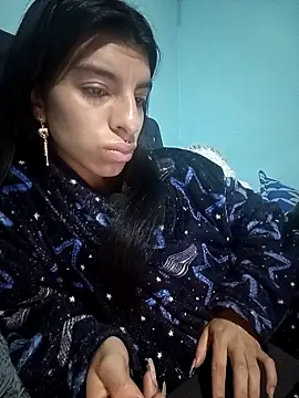 Snapshot of Ariell_Kieran chatting on 28, 11, 2025 Ariell Kieran online show from 28, 11, 2025