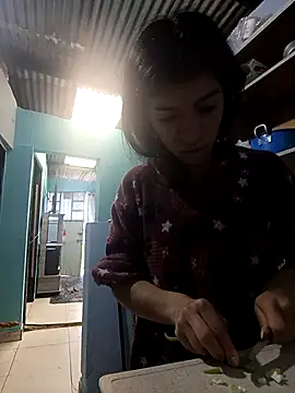 Snapshot of Ariell_Kieran chatting on 16, 12, 2025 Ariell Kieran online show from 16, 12, 2025