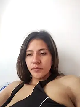 Andrea18 blonde online show from 2, 3, 2025