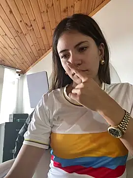 Andrea18 blonde online show from 20, 3, 2025