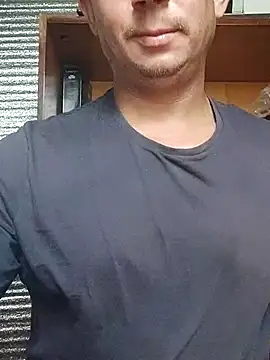 Snapshot of alex_brow_n chatting on 18, 9, 2025 alex brow n online show from 18, 9, 2025