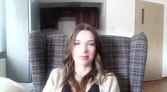 Snapshot of aurora_lust chatting on 4, 3, 2025 aurora lust online show from 4, 3, 2025