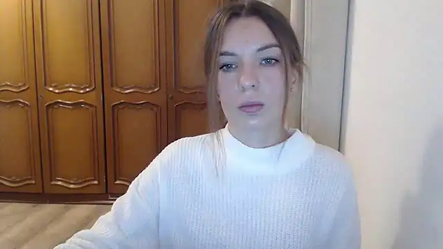 Snapshot of aurora_lust chatting on 13, 11, 2025 aurora lust online show from 13, 11, 2025