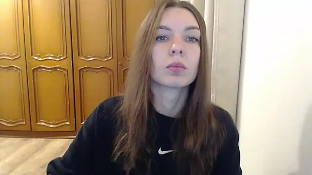 Snapshot of aurora_lust chatting on 19, 11, 2025 aurora lust online show from 19, 11, 2025