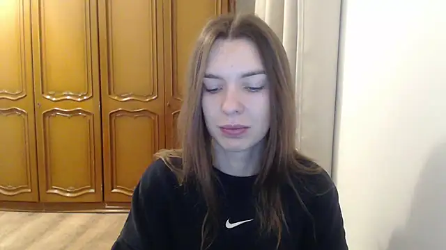 Snapshot of aurora_lust chatting on 3, 12, 2025 aurora lust online show from 3, 12, 2025