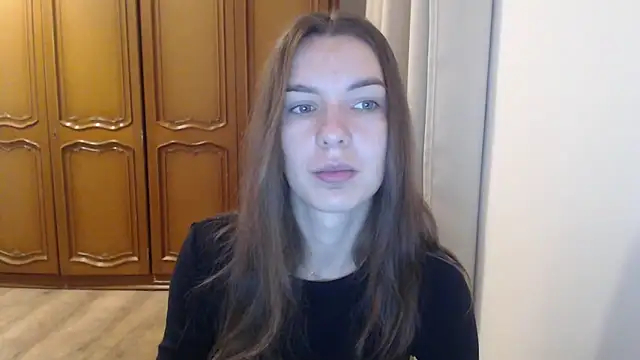 Snapshot of aurora_lust chatting on 4, 12, 2025 aurora lust online show from 4, 12, 2025