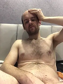 LynnAhNight online show from 13, 1, 2026