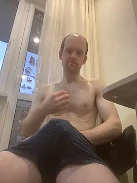 LynnAhNight online show from 1, 4, 2026