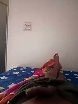 Snapshot of indiantelugu4u chatting on 17, 2, 2025 indiantelugu4u online show from 17, 2, 2025