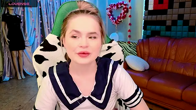 GoodJessi online show from 15, 2, 2025